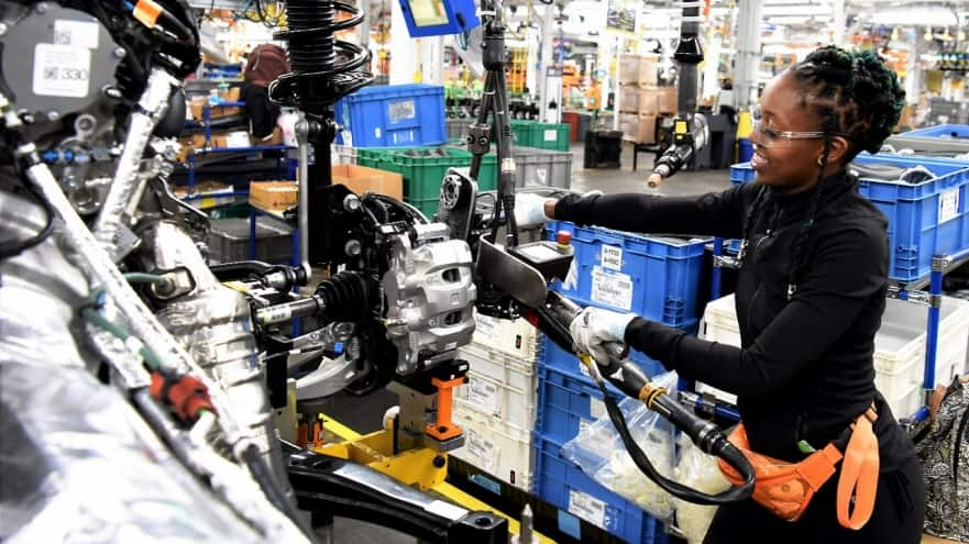 New vehicle production begins in Ford's Chicago plants following $1 billion investment