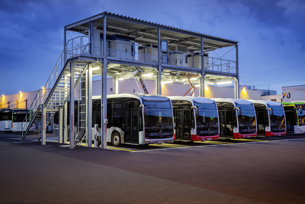 Daimler Buses installs central charging station for the fully-electric eCitaro