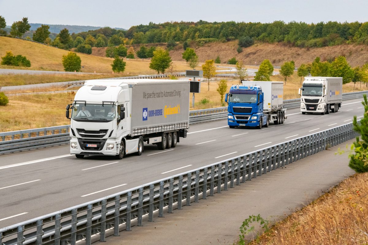 Continental and Knorr-Bremse partner to develop turnkey systems for highly automated driving