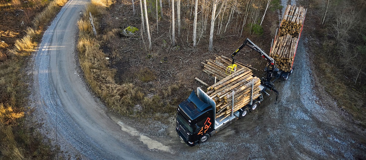 Scania introduces disengageable tandem axle