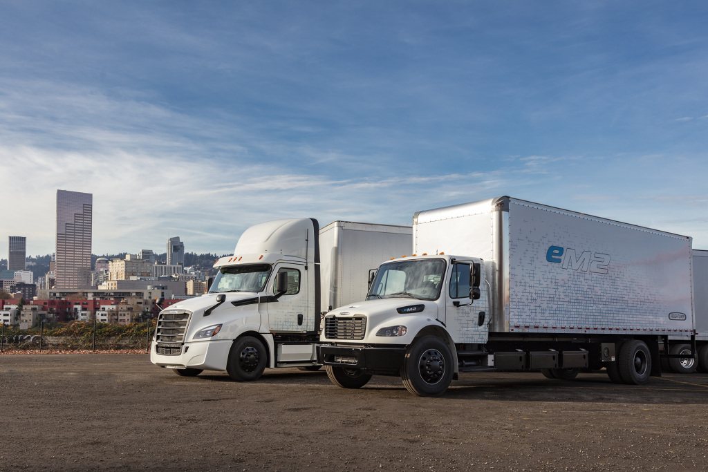 Daimler Trucks launches additional electric Freightliner trucks for customer testing in North America