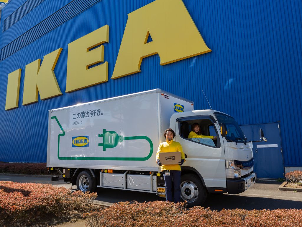 IKEA Japan uses Daimler Trucks’ all-electric FUSO eCanter for home furnishing delivery