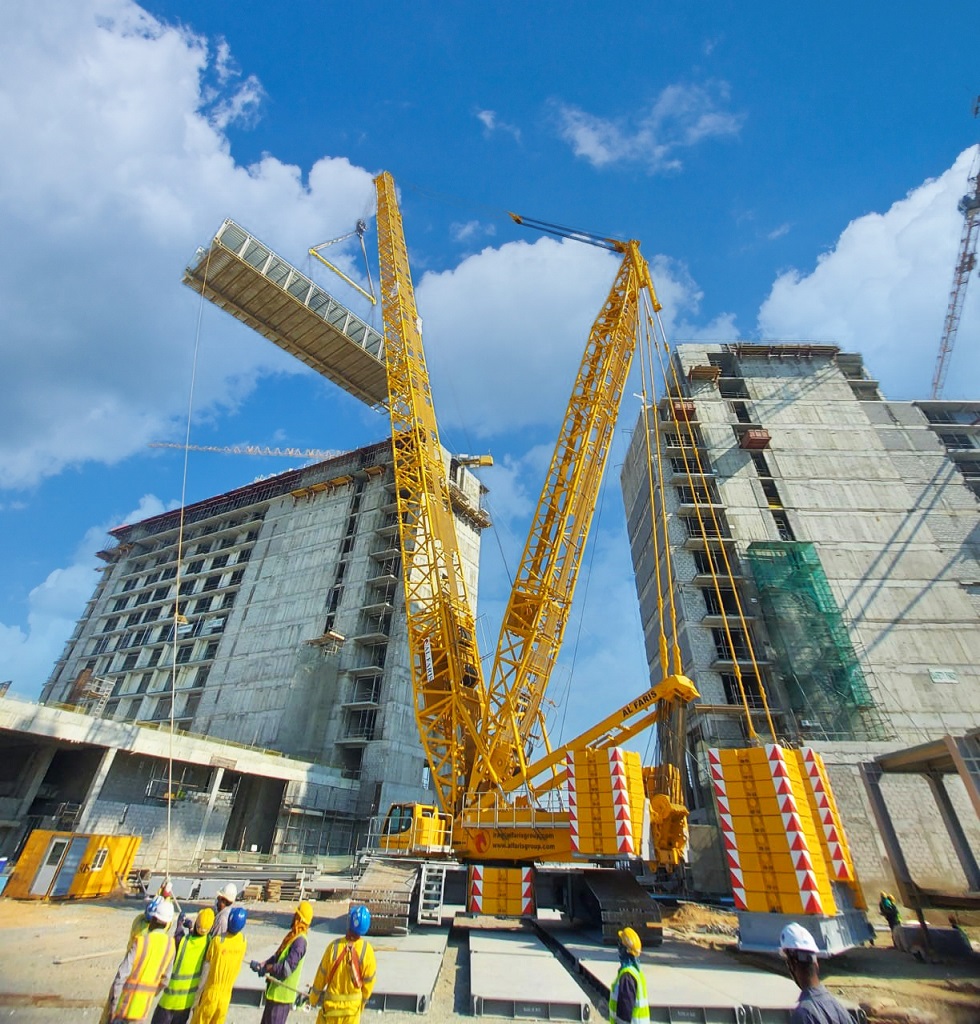 Al Faris lifts 36m suspended bridge in Ras Al Khaimah