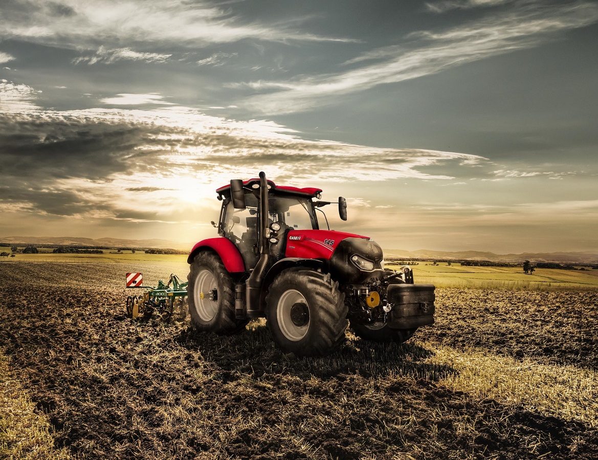 Case IH Maxxum 145 MultiController wins ‘Tractor of the Year’ and ‘Best Design Title’ 2019