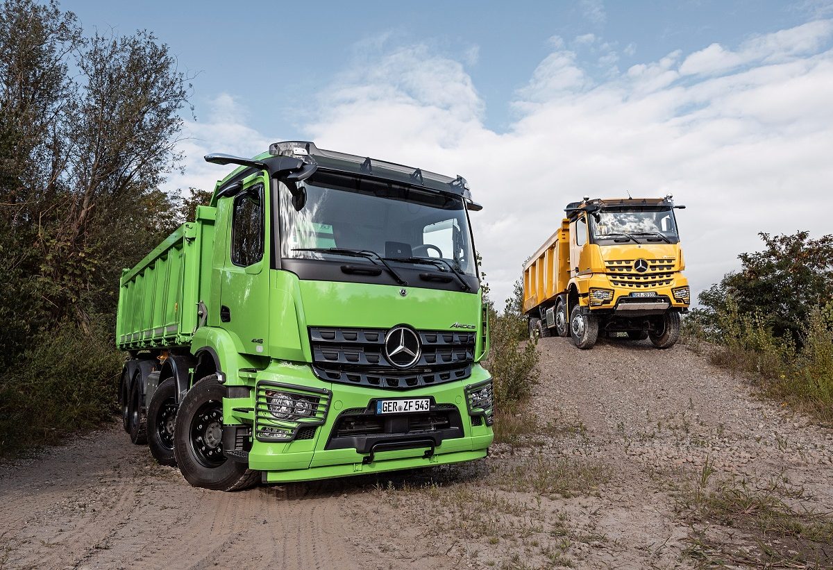 Mercedes-Benz Trucks to introduce two new assistance systems in 2021