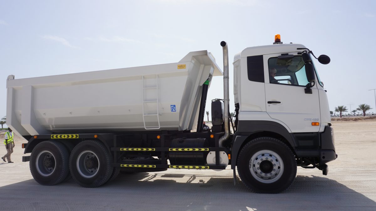 Video: UD Trucks expands Quester range with 40T construction model