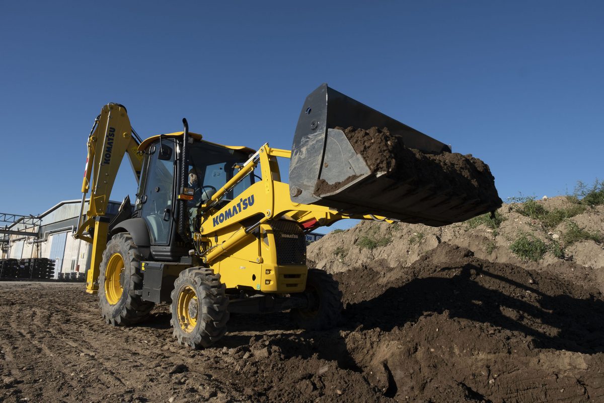 Komatsu launches WB93R-8 backhoe loader in Europe