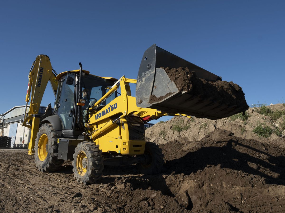 Komatsu launches WB93R-8 backhoe loader in Europe