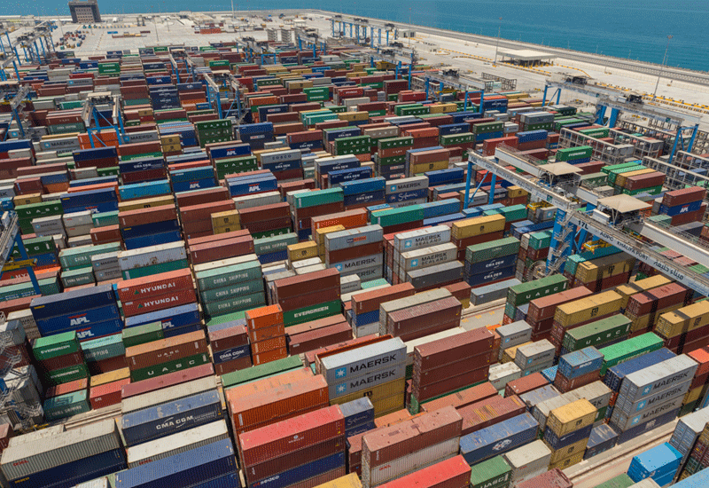 More than 1m TEU handled at Khalifa Port in 2014