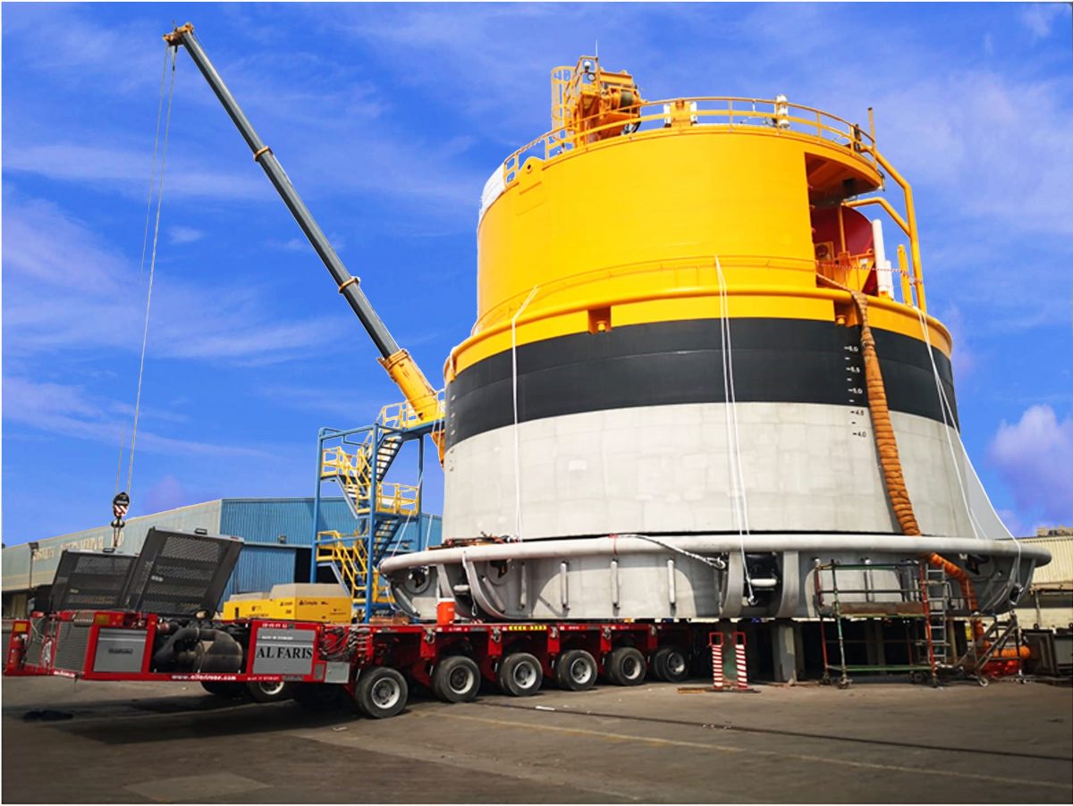 Al Faris transports 455t buoy