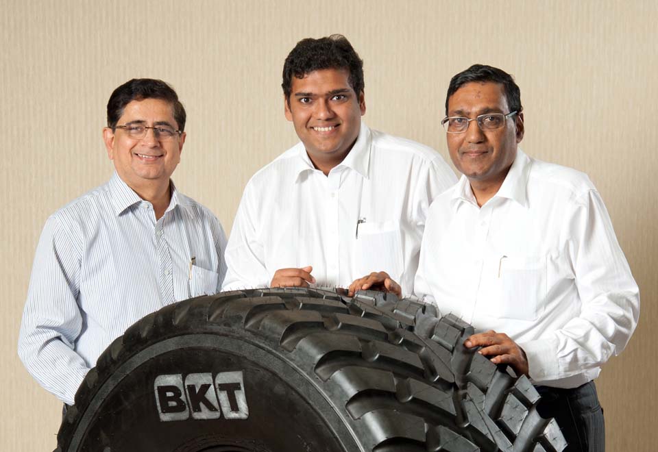 BKT showcases its port and earthmoving product in Dubai