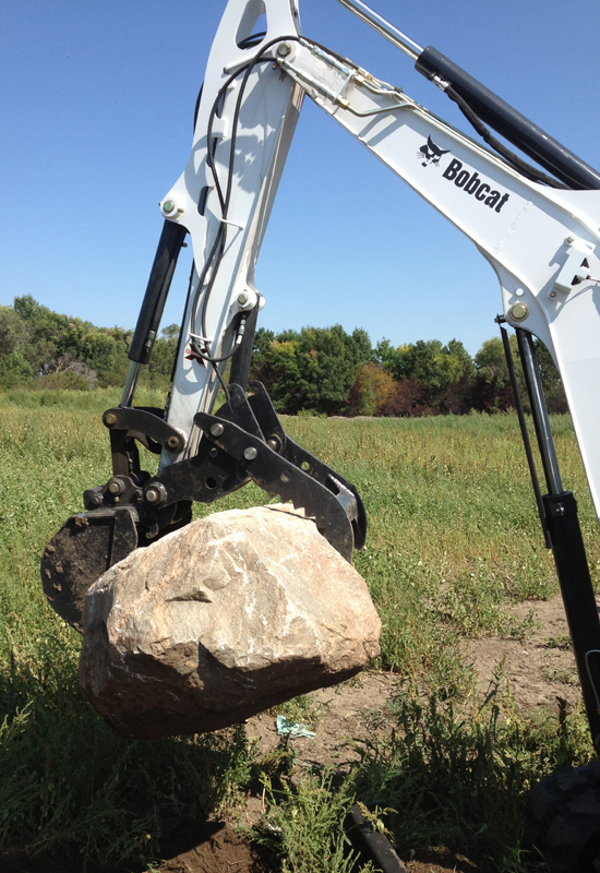 Bobcat introduces Pro Clamp excavator attachment