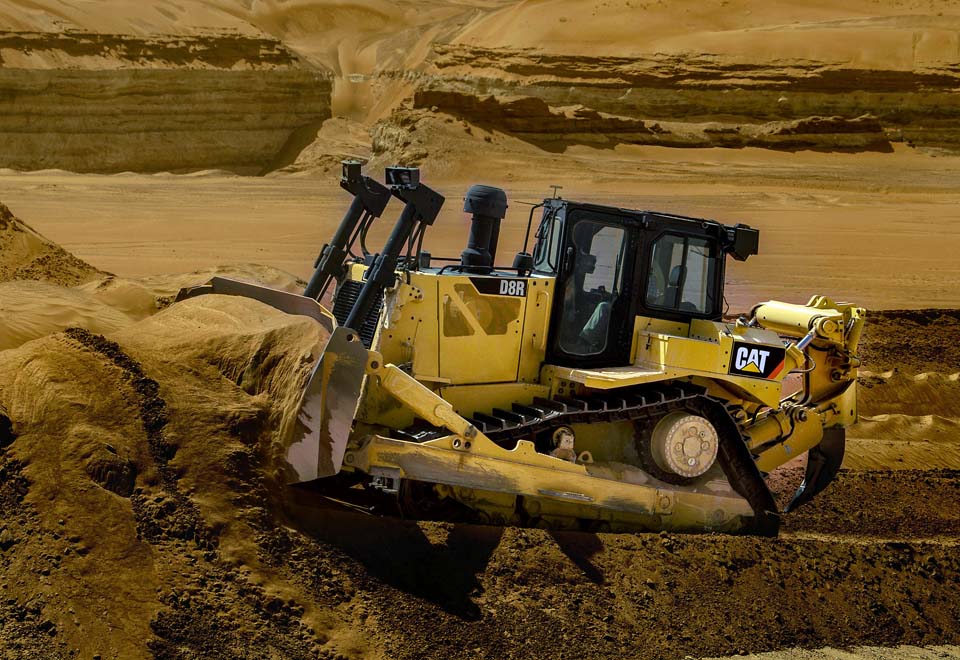 Caterpillar outfits D8R dozer for 20% higher temperatures