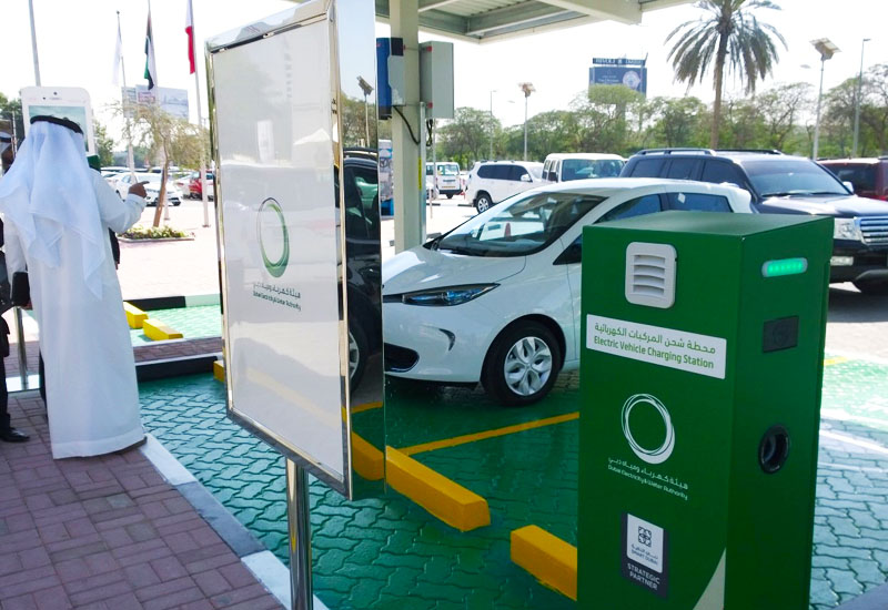 DEWA makes first gov purchase of electric vehicles