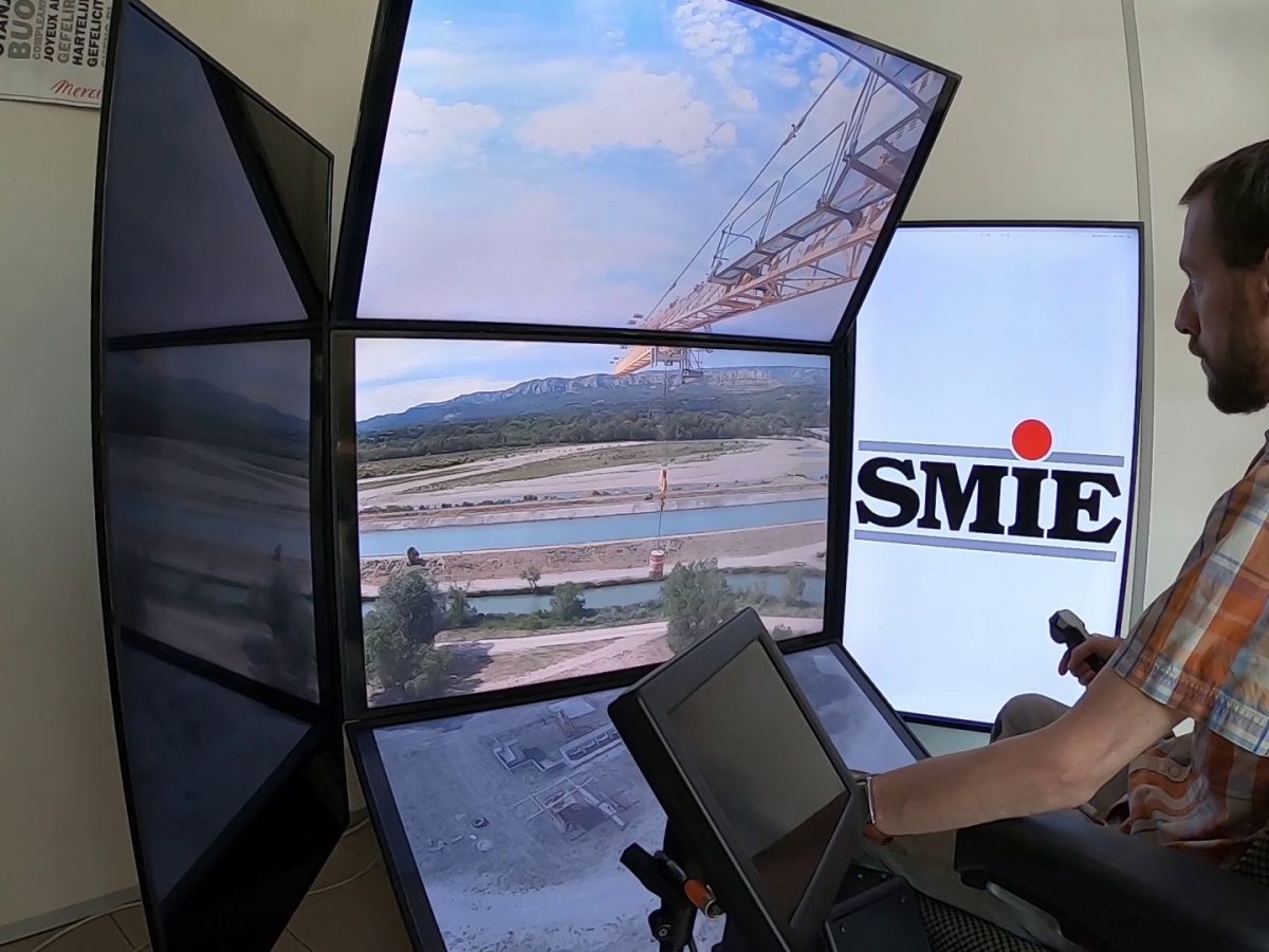 SMIE demonstrates remote control and automation of tower cranes