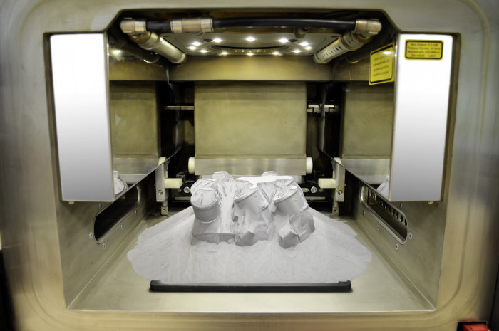 Daimler 3D prints its first truck spare parts in aluminium