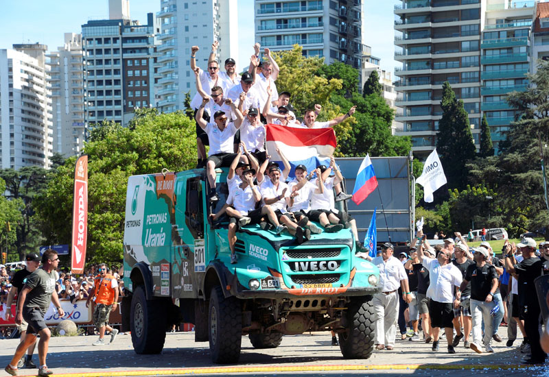 Iveco claims ultimate victory in Dakar Rally