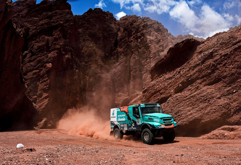 Iveco tops MAN in stage nine of 2016 Dakar Rally