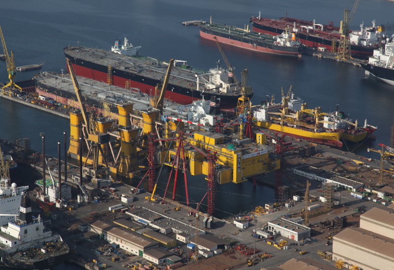 Drydocks World makes history with heavy lift