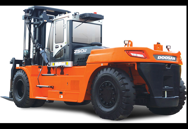 Doosan’s largest ever forklifts enter production