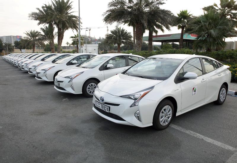 Dubai Municipality takes delivery of green fleet