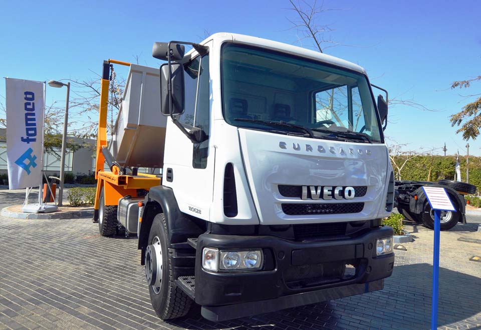 FAMCO firm signs Iveco trucks franchise for Egypt