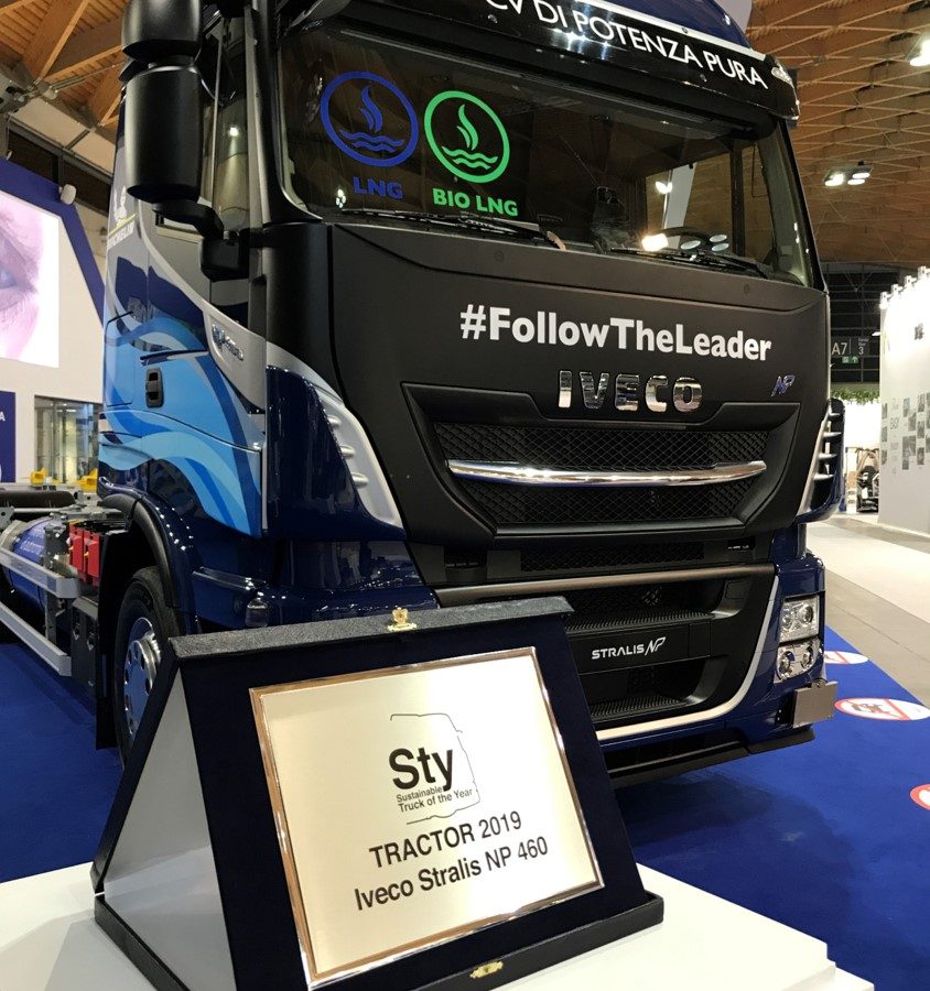 Iveco Stralis NP 460 wins 'Sustainable Truck of the Year 2019'