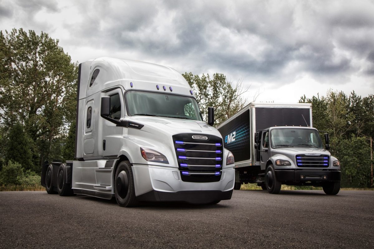 Daimler Trucks sets up global e-mobility group