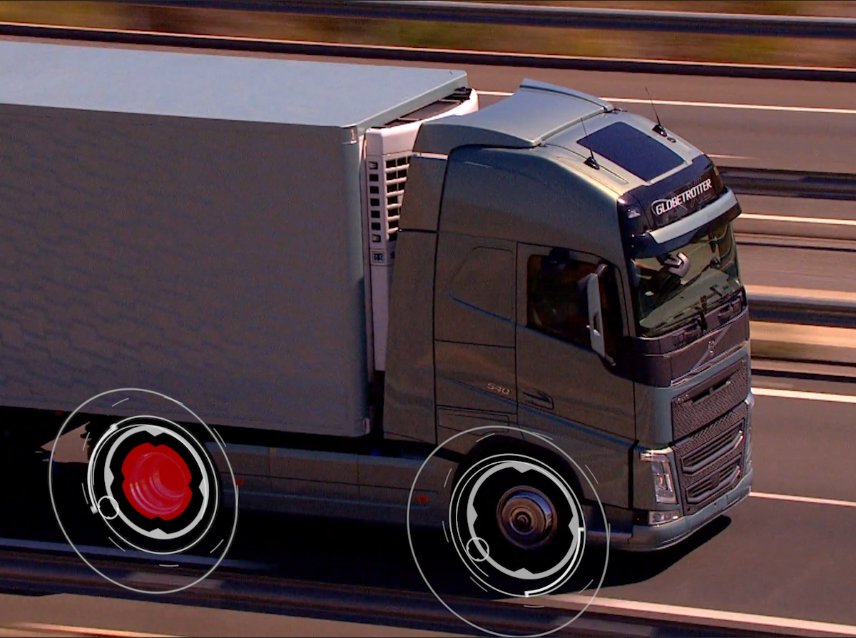 Volvo Trucks introduces monitoring services to maximize uptime