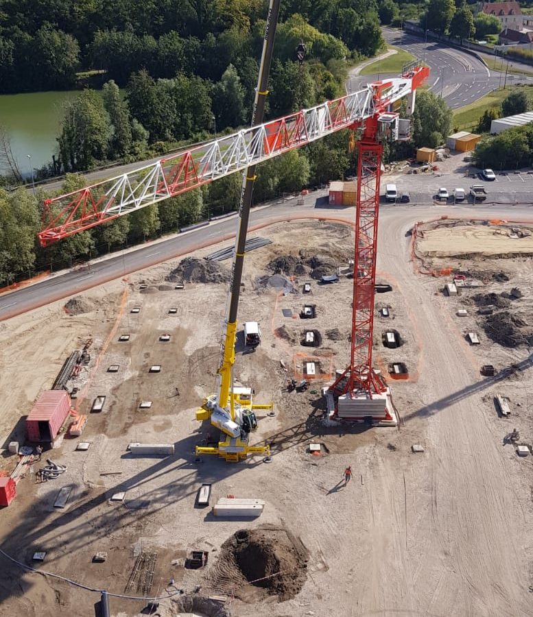 Four Potain cranes managed by AMCS anti-collision systems work on Chanel leatherwork factory expansion in France