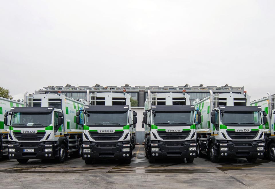 Iveco delivers 109 CNG-powered trucks in Madrid