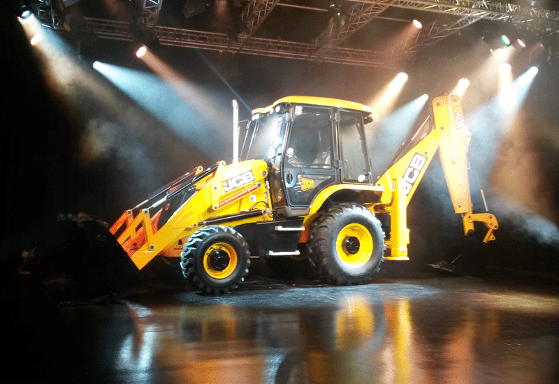 JCB to launch entry-level backhoe in GCC in 2015