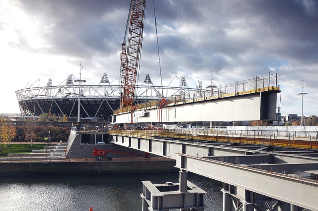 Keltbray deconstructs 500-tonne Olympic bridge