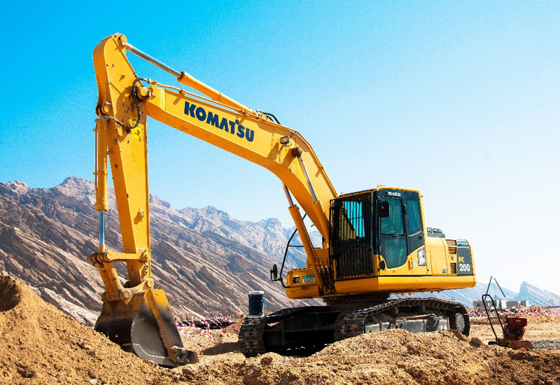 GTHE launches Komatsu PC200-8MO excavator in UAE