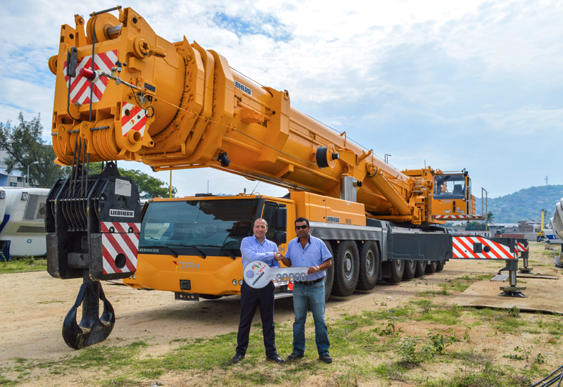 Liebherr delivers 30,000th mobile crane