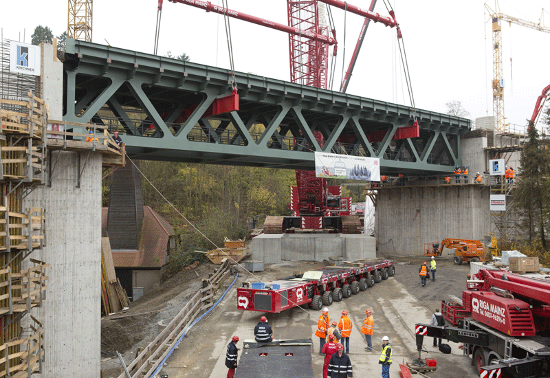 Liebherr LR 1600/2 completes confined bridge build