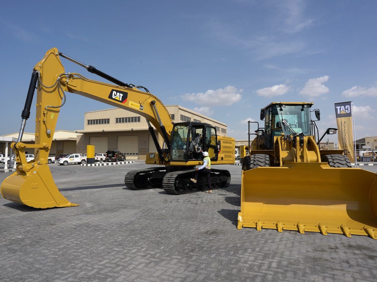 Al-Bahar launches the Cat GC range with the 950 GC wheel loader and 330 GC excavator