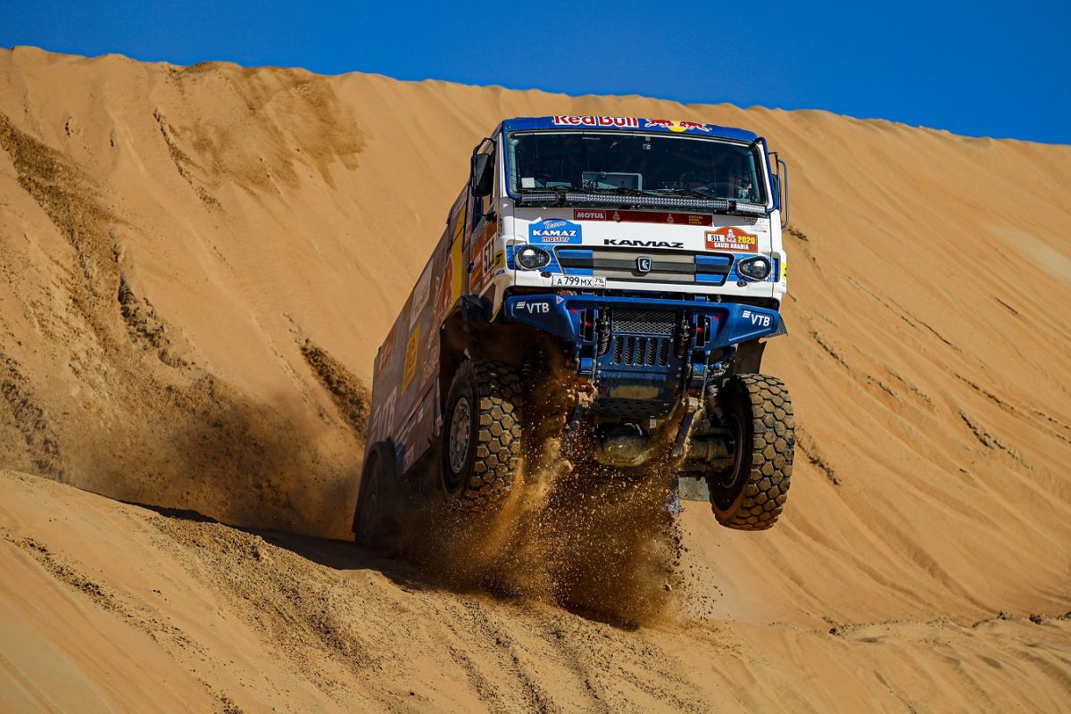 Kamaz dominates Dakar with 17th victory