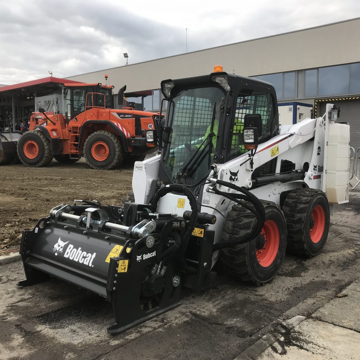 Bobcat launches two self-levelling planer attachments for compact loaders