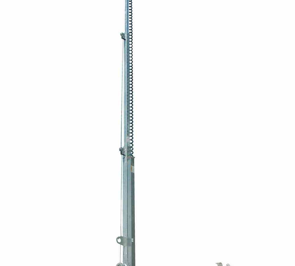 Larson Electronics launches metal halide light tower