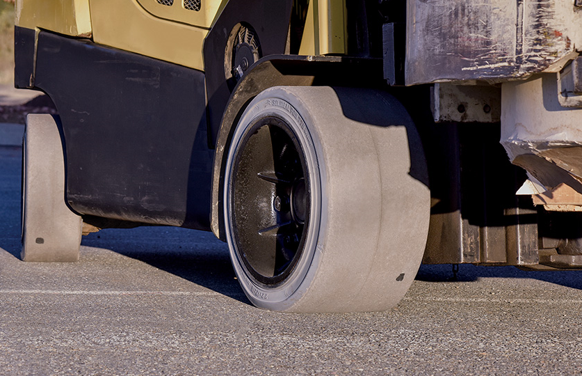 Camso unveils anti-static forklift tyre