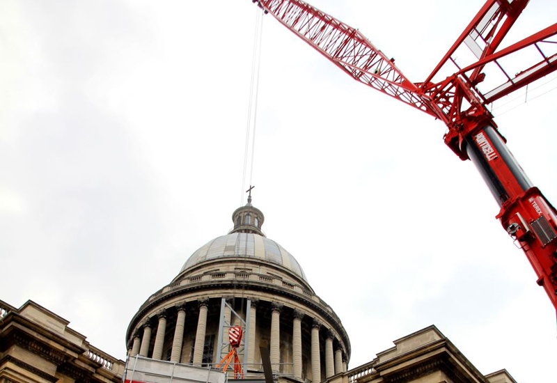 Terex AC 700 helps to rejuvenate France's Pantheon