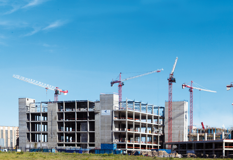 Potain tower cranes work on Europe's largest mall