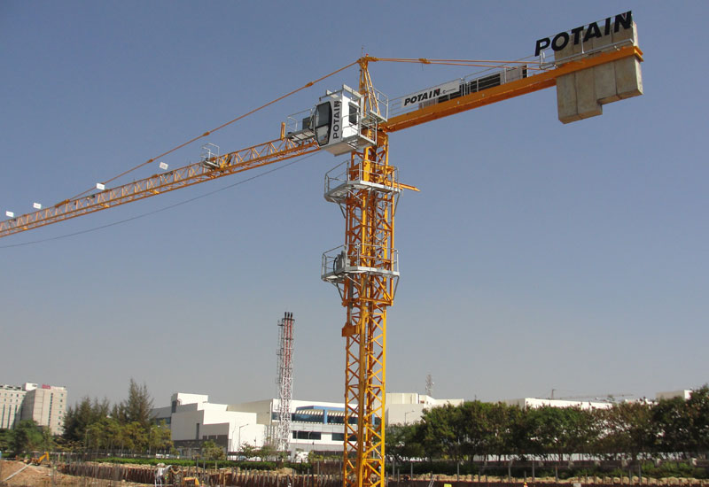 Manitowoc's Pune factory sells 1,001st tower crane