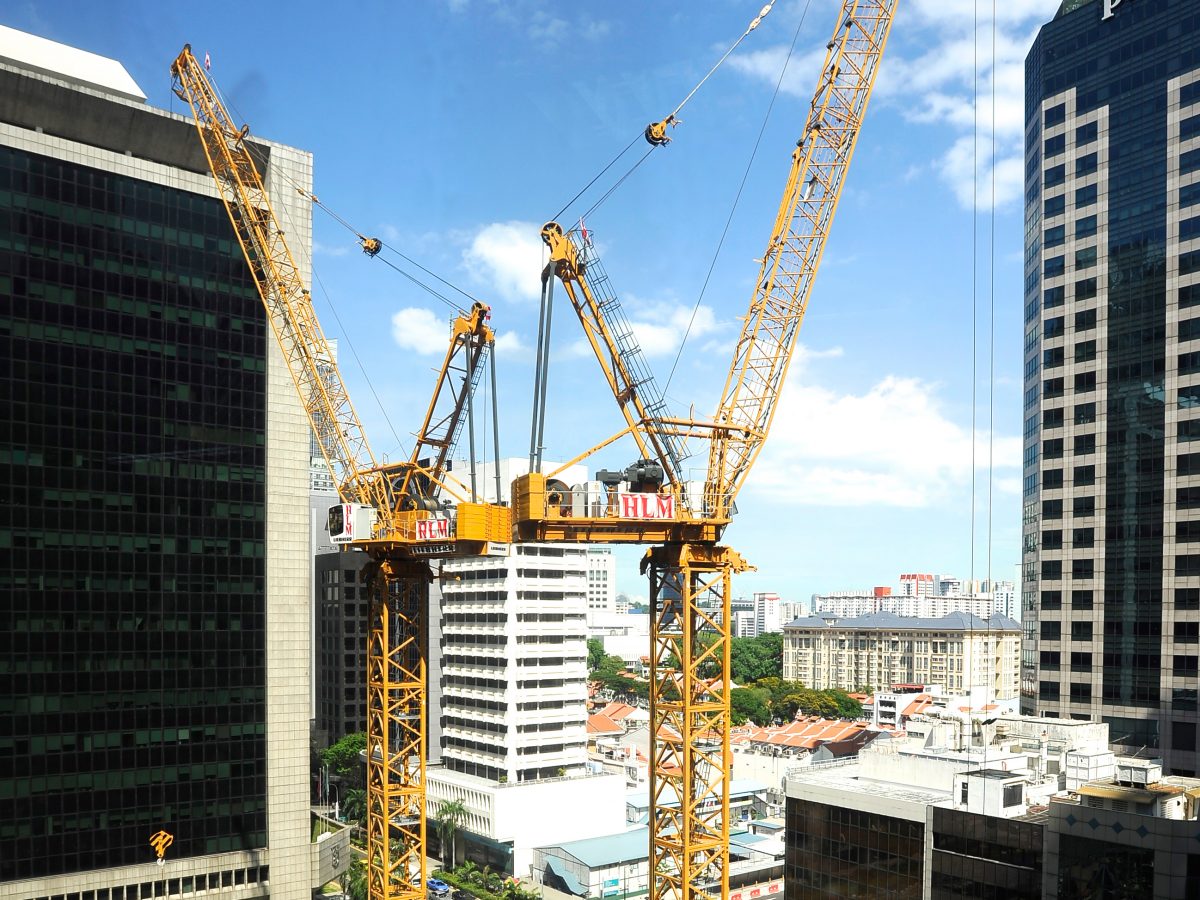 Liebherr luffing jib cranes used in Singapore