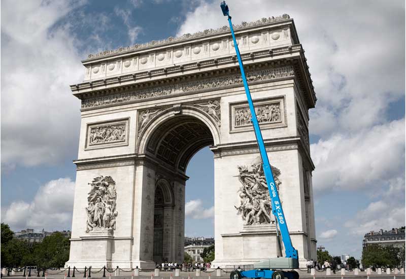 Genie launches world's tallest self-propelled boom