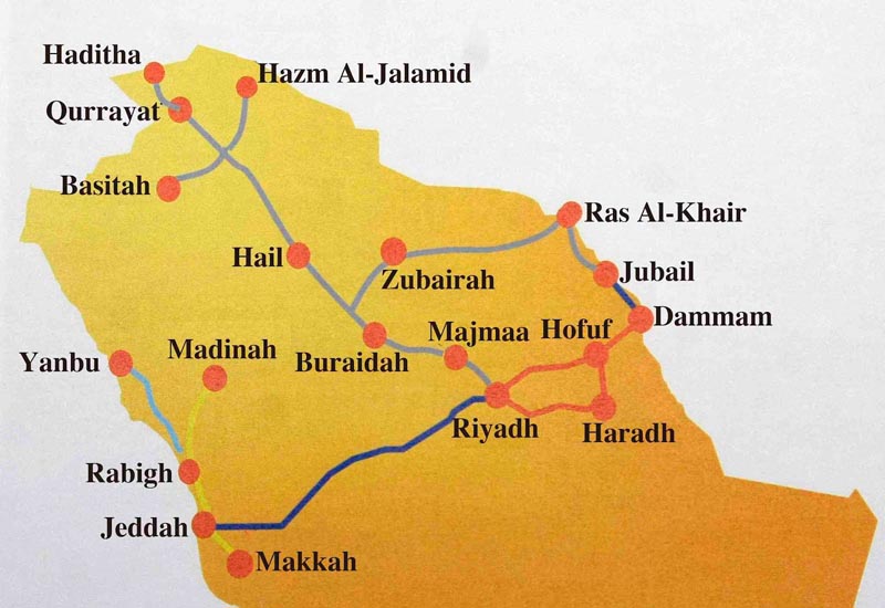 Saudi Arabia tests rail link from Riyadh to border