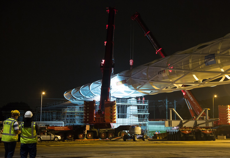 Terex cranes place 200m-long bridge into position