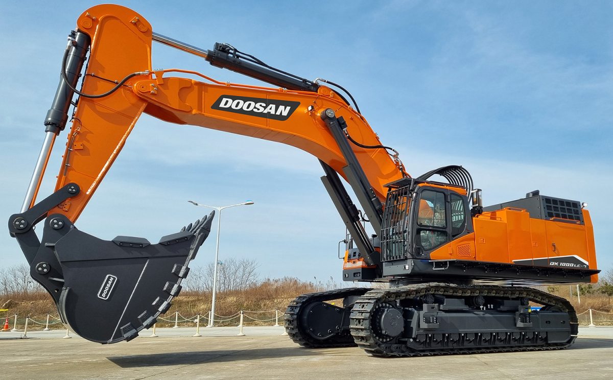 Doosan Infracore launches 100-ton excavator