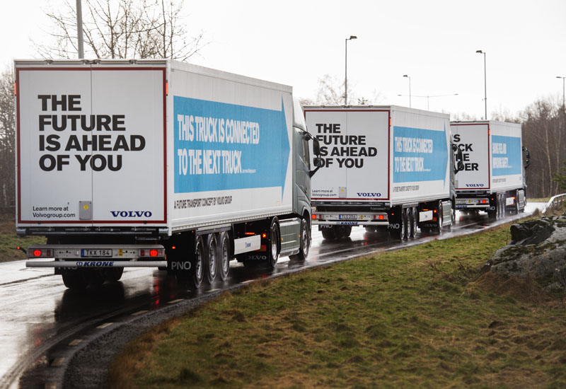 Volvo trucks synchronise in platooning challenge